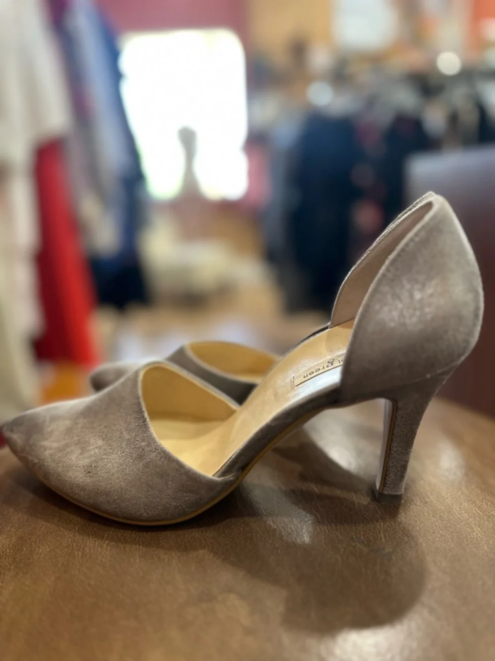 Paul Green Julia D'Orsay metallic suede pumps size 7 (US: 9) - Picture 3 of 9